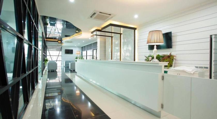 Thanburi Hotel Udon Thani Exterior foto