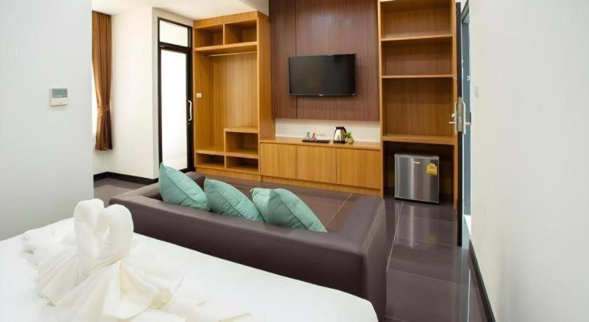 Thanburi Hotel Udon Thani Exterior foto