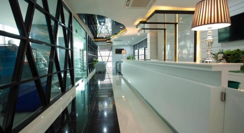 Thanburi Hotel Udon Thani Exterior foto